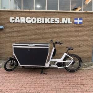 Home 3 Witte urban arrow xl met flightcase uit 2020